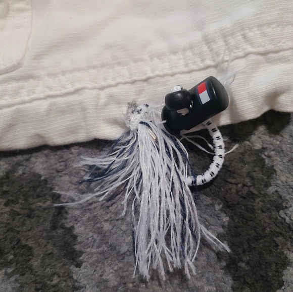 Tommy Hilfiger Tommy Jeans White Cargo Shorts sz 30 Mens - Picture 8 of 13